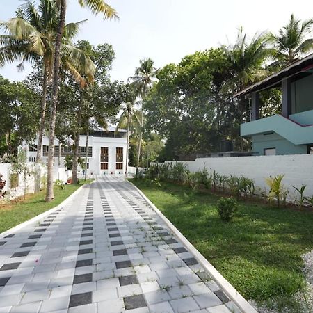 Villa Mandala Guest House Варкала Екстер'єр фото
